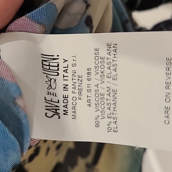 Save the Queen Top - Picture 6 of 6